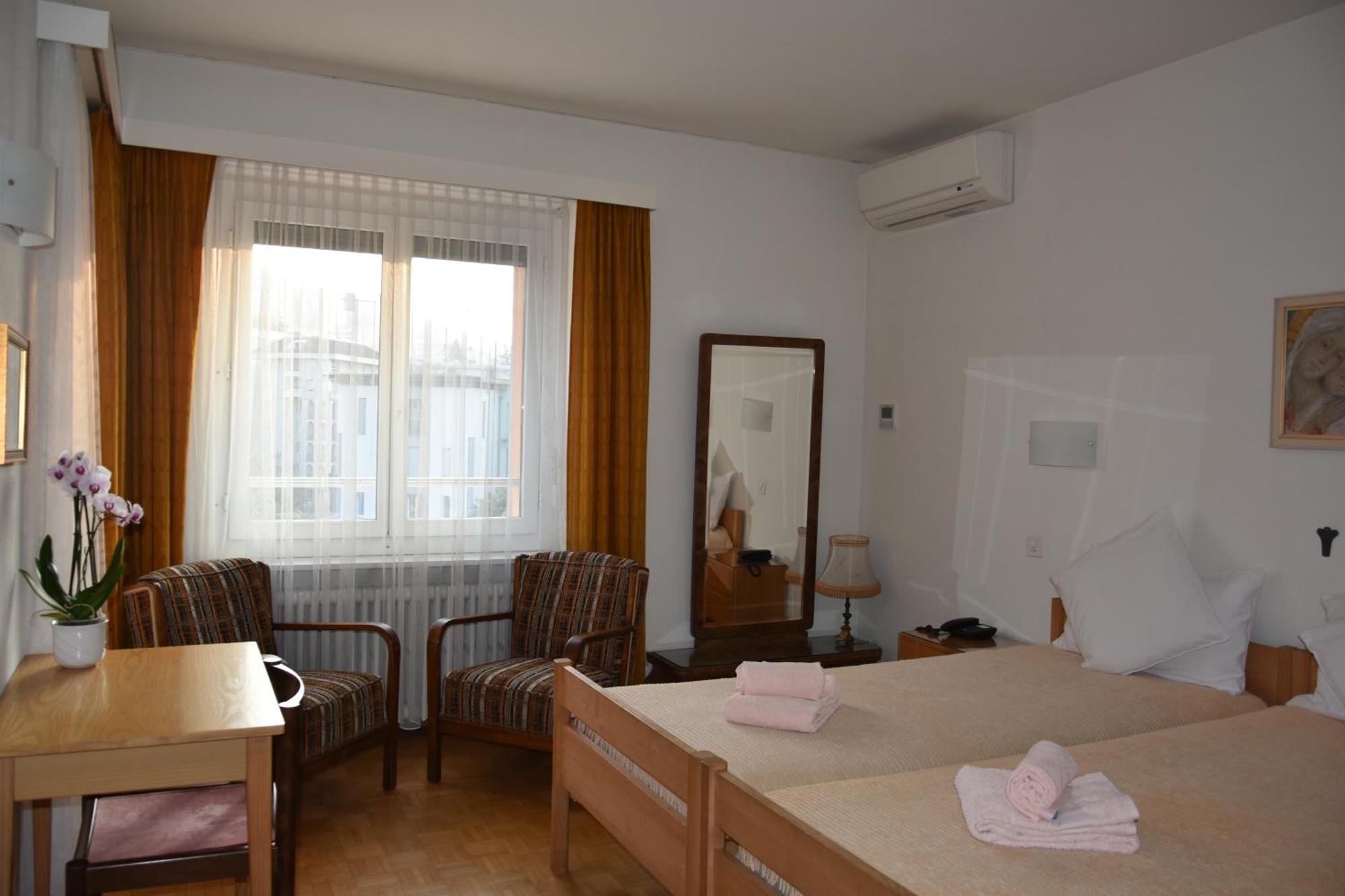 Casa Santa Birgitta Hotel Lugano Luaran gambar